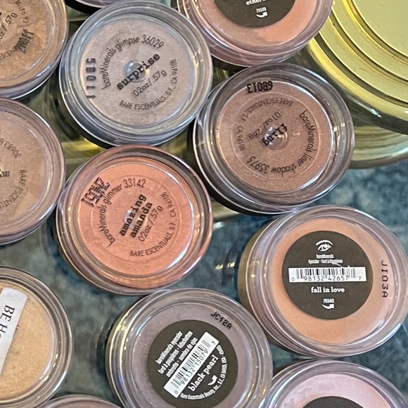 Bare minerals eye shadows - Picture 4 of 16